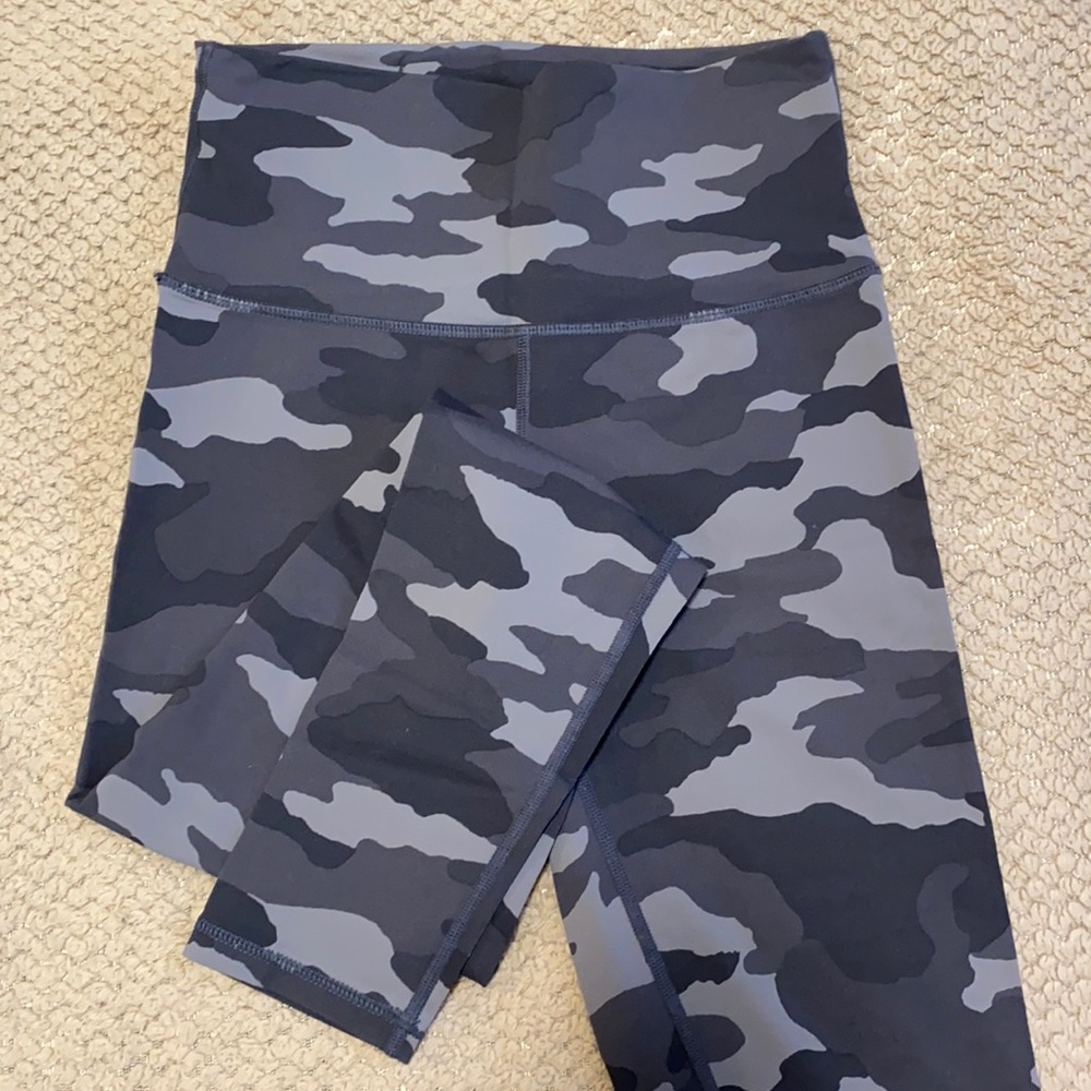 Aerie army yoga pants